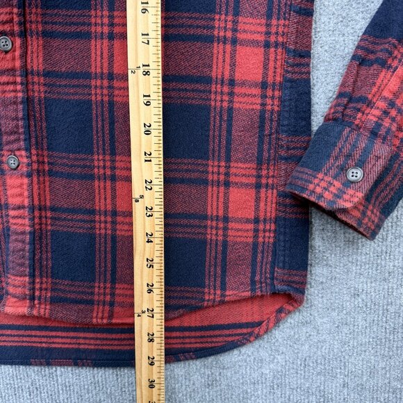Uniqlo Thick Flannel Plaid Button Up Shirt Shacket Red Blue Cabincore Mens M - Picture 9 of 10